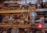Image s'est effondré membres de toit Japon, 1946, de la seconde 49 séquences d'archives historiques vidéo 65675052632