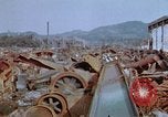 Image s'est effondré membres de toit Japon, 1946, de la seconde 60 séquences d'archives historiques vidéo 65675052632