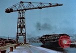 Image destroyer japonais Natsuzuki Honshu Japon Kure Base navale, 1946, de la seconde 16 séquences d'archives historiques vidéo 65675052635