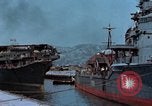 Image destroyer japonais Natsuzuki Honshu Japon Kure Base navale, 1946, de la seconde 26 séquences d'archives historiques vidéo 65675052635