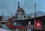 Image destroyer japonais Natsuzuki Honshu Japon Kure Base navale, 1946, de la seconde 37 séquences d'archives historiques vidéo 65675052635