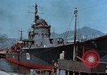 Image destroyer japonais Natsuzuki Honshu Japon Kure Base navale, 1946, de la seconde 40 séquences d'archives historiques vidéo 65675052635