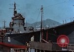 Image destroyer japonais Natsuzuki Honshu Japon Kure Base navale, 1946, de la seconde 44 séquences d'archives historiques vidéo 65675052635