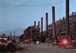 Image usine productrice de gaz Honshu Japon Kure Base navale, 1946, de la seconde 34 séquences d'archives historiques vidéo 65675052638