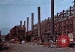 Image usine productrice de gaz Honshu Japon Kure Base navale, 1946, de la seconde 37 séquences d'archives historiques vidéo 65675052638
