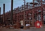 Image usine productrice de gaz Honshu Japon Kure Base navale, 1946, de la seconde 42 séquences d'archives historiques vidéo 65675052638