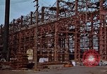 Image usine productrice de gaz Honshu Japon Kure Base navale, 1946, de la seconde 44 séquences d'archives historiques vidéo 65675052638