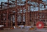 Image usine productrice de gaz Honshu Japon Kure Base navale, 1946, de la seconde 47 séquences d'archives historiques vidéo 65675052638