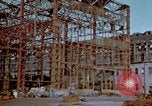 Image usine productrice de gaz Honshu Japon Kure Base navale, 1946, de la seconde 59 séquences d'archives historiques vidéo 65675052638