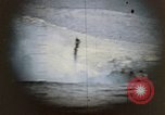 Standbild US Submarine Torpedos japanischen Frachter Japan, 1945, aus Sekunde 14 historischem Filmmaterial Videoclip 65675052644