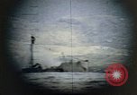Standbild US Submarine Torpedos japanischen Frachter Japan, 1945, aus Sekunde 19 historischem Filmmaterial Videoclip 65675052644