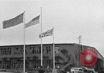 Image Clement Attlee R Berlin Allemagne Gatow Airport, 1945, de la seconde 29 séquences d'archives historiques vidéo 65675052647
