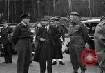 Image Clement Attlee R Berlin Allemagne Gatow Airport, 1945, de la seconde 36 séquences d'archives historiques vidéo 65675052647