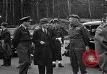 Image Clement Attlee R Berlin Allemagne Gatow Airport, 1945, de la seconde 38 séquences d'archives historiques vidéo 65675052647