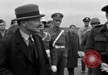 Image Clement Attlee R Berlin Allemagne Gatow Airport, 1945, de la seconde 47 séquences d'archives historiques vidéo 65675052647