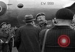 Image Clement Attlee R Berlin Allemagne Gatow Airport, 1945, de la seconde 53 séquences d'archives historiques vidéo 65675052647