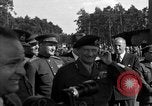 Image Winston Churchill Berlin Allemagne Gatow Airport, 1945, de la seconde 10 séquences d'archives historiques vidéo 65675052650