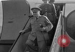 Image Winston Churchill Berlin Allemagne Gatow Airport, 1945, de la seconde 15 séquences d'archives historiques vidéo 65675052650