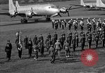 Image Winston Churchill Berlin Allemagne Gatow Airport, 1945, de la seconde 54 séquences d'archives historiques vidéo 65675052650