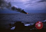 Standbild Japanische Schiff Brennen von Amerikanischen u-boot Angriff Palau Inseln, 1945, aus Sekunde 16 historischem Filmmaterial Videoclip 65675052652