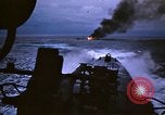 Standbild Japanische Schiff Brennen von Amerikanischen u-boot Angriff Palau Inseln, 1945, aus Sekunde 34 historischem Filmmaterial Videoclip 65675052652