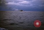 Standbild Japanische Schiff Brennen von Amerikanischen u-boot Angriff Palau Inseln, 1945, aus Sekunde 44 historischem Filmmaterial Videoclip 65675052652