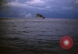 Standbild Japanische Schiff Brennen von Amerikanischen u-boot Angriff Palau Inseln, 1945, aus Sekunde 51 historischem Filmmaterial Videoclip 65675052652