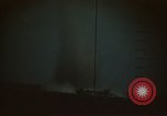 Standbild Japanische Frachter explodiert aus amerikanischen Torpedos Palau Inseln, 1945, aus Sekunde 16 historischem Filmmaterial Videoclip 65675052653