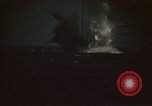 Standbild Japanische Frachter explodiert aus amerikanischen Torpedos Palau Inseln, 1945, aus Sekunde 38 historischem Filmmaterial Videoclip 65675052653