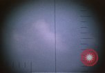 Standbild US Navy u-boot Torpedos markante Japanischen Schiff Palau Inseln, 1945, aus Sekunde 49 historischem Filmmaterial Videoclip 65675052654