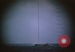 Standbild US Navy u-boot Torpedos markante Japanischen Schiff Palau Inseln, 1945, aus Sekunde 53 historischem Filmmaterial Videoclip 65675052654
