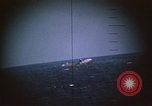 Standbild US Navy u-boot Torpedos markante Japanischen Schiff Palau Inseln, 1945, aus Sekunde 60 historischem Filmmaterial Videoclip 65675052654