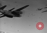 Image B-26 Marauder aéronefs Western Front théâtre européen, 1943, de la seconde 18 séquences d'archives historiques vidéo 65675052657