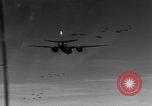 Image B-26 Marauder aéronefs Western Front théâtre européen, 1943, de la seconde 44 séquences d'archives historiques vidéo 65675052657