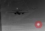 Image B-26 Marauder aéronefs Western Front théâtre européen, 1943, de la seconde 49 séquences d'archives historiques vidéo 65675052657