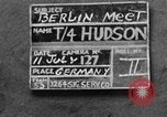 Standbild russischen Beamten Potsdam Deutschland, 1945, aus Sekunde 4 historischem Filmmaterial Videoclip 65675052660
