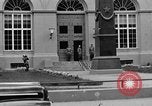 Standbild russischen Beamten Potsdam Deutschland, 1945, aus Sekunde 24 historischem Filmmaterial Videoclip 65675052660