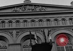 Standbild russischen Beamten Potsdam Deutschland, 1945, aus Sekunde 41 historischem Filmmaterial Videoclip 65675052660