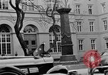 Standbild russischen Beamten Potsdam Deutschland, 1945, aus Sekunde 48 historischem Filmmaterial Videoclip 65675052660