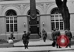 Standbild russischen Beamten Potsdam Deutschland, 1945, aus Sekunde 60 historischem Filmmaterial Videoclip 65675052660