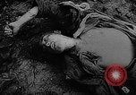 Standbild Ausbildung von japanischen Soldaten in Zweiten Weltkrieg Marianen, 1945, aus Sekunde 28 historischem Filmmaterial Videoclip 65675052672