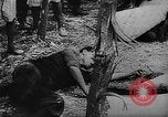 Standbild Ausbildung von japanischen Soldaten in Zweiten Weltkrieg Marianen, 1945, aus Sekunde 60 historischem Filmmaterial Videoclip 65675052672