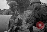 Standbild Japanisches Baka-Selbstmordbombenflugzeug Okinawa Ryukyu Inseln, 1945, aus Sekunde 27 historischem Filmmaterial Videoclip 65675052675