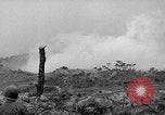 Standbild USA 7th Infantry Division Okinawa Ryukyu Inseln, 1945, aus Sekunde 4 historischem Filmmaterial Videoclip 65675052677