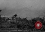 Standbild USA 7th Infantry Division Okinawa Ryukyu Inseln, 1945, aus Sekunde 30 historischem Filmmaterial Videoclip 65675052677