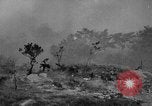 Standbild USA 7th Infantry Division Okinawa Ryukyu Inseln, 1945, aus Sekunde 33 historischem Filmmaterial Videoclip 65675052677