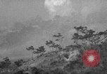 Standbild USA 7th Infantry Division Okinawa Ryukyu Inseln, 1945, aus Sekunde 62 historischem Filmmaterial Videoclip 65675052677