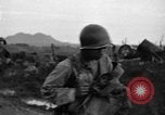 Standbild 7th Infantry Division Soldaten Kin Okinawa Ryukyu Inseln, 1945, aus Sekunde 51 historischem Filmmaterial Videoclip 65675052683