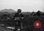 Standbild 7th Infantry Division Soldaten Kin Okinawa Ryukyu Inseln, 1945, aus Sekunde 53 historischem Filmmaterial Videoclip 65675052683