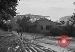 Standbild 7th Infantry Division Soldaten Kin Okinawa Ryukyu Inseln, 1945, aus Sekunde 17 historischem Filmmaterial Videoclip 65675052684